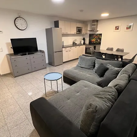 Mueller Apartmán *